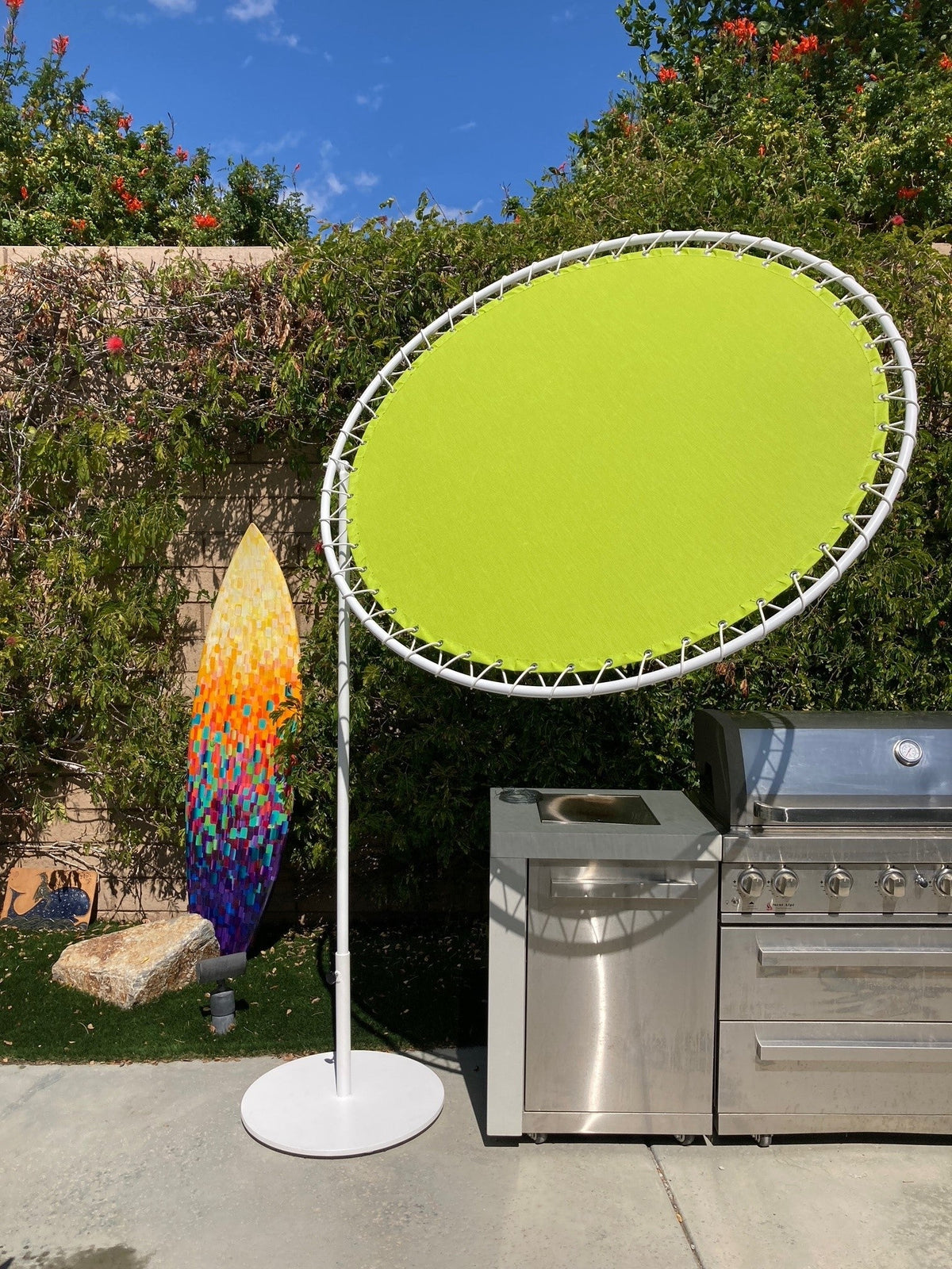 60" Deluxe Eclypse Mid-Century Sunshade w/ 85LBS Base